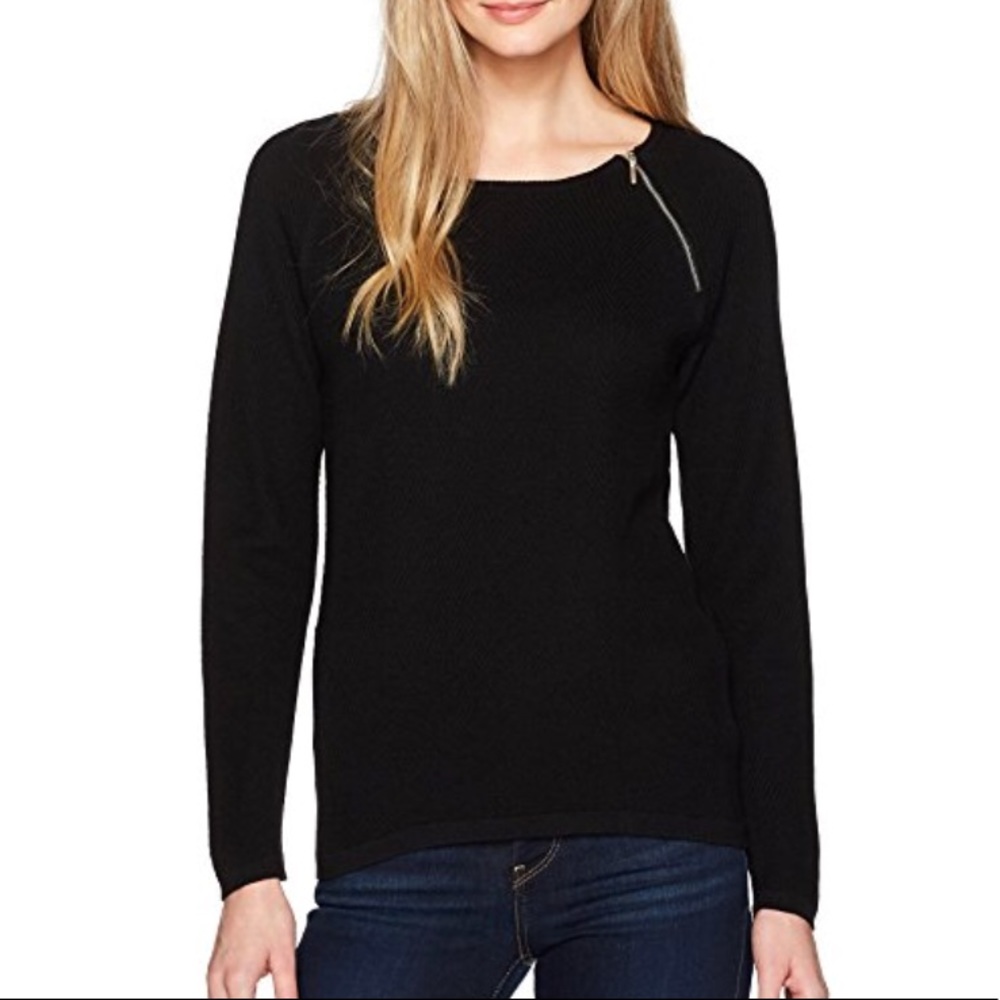 NWT Tribal Sweater Size S